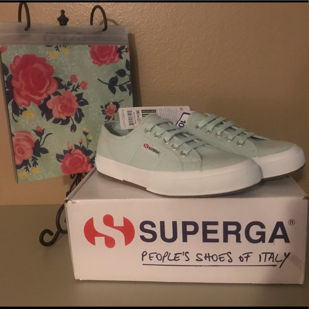 Superga Limeade Classic Sneaker